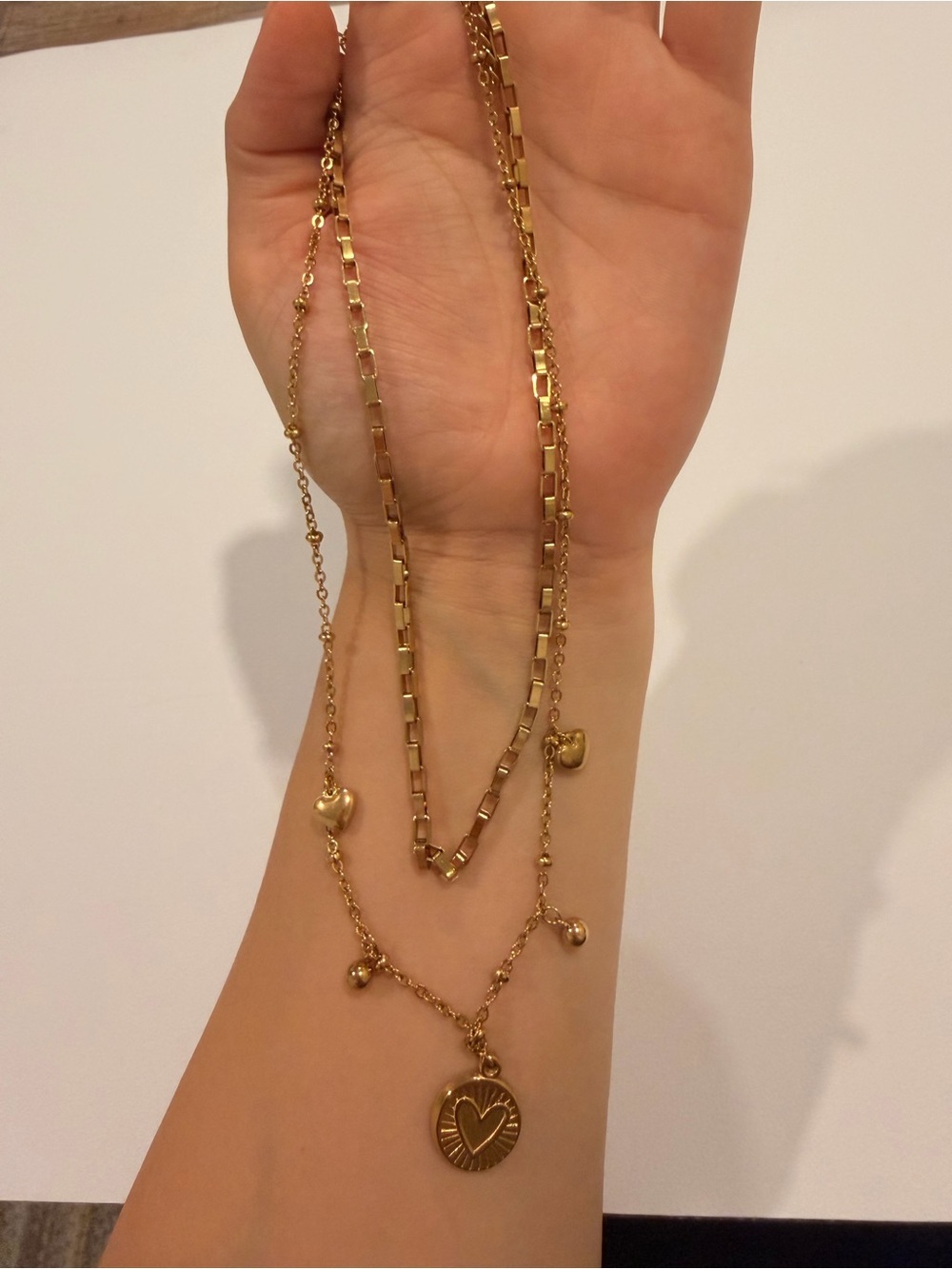 Gold Layered Heart & Medallion Necklace - Picture 5 of 8